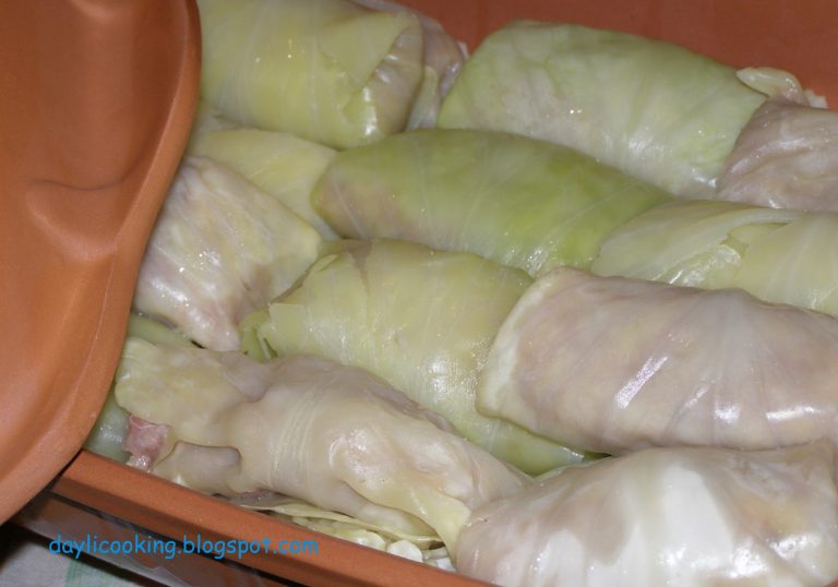 Przepis na proste domowe gołąbki