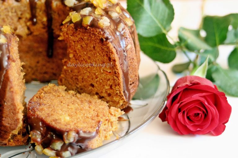 Ciasto marchewkowe z wytłoków z sokowirówki z dodatkiem chili