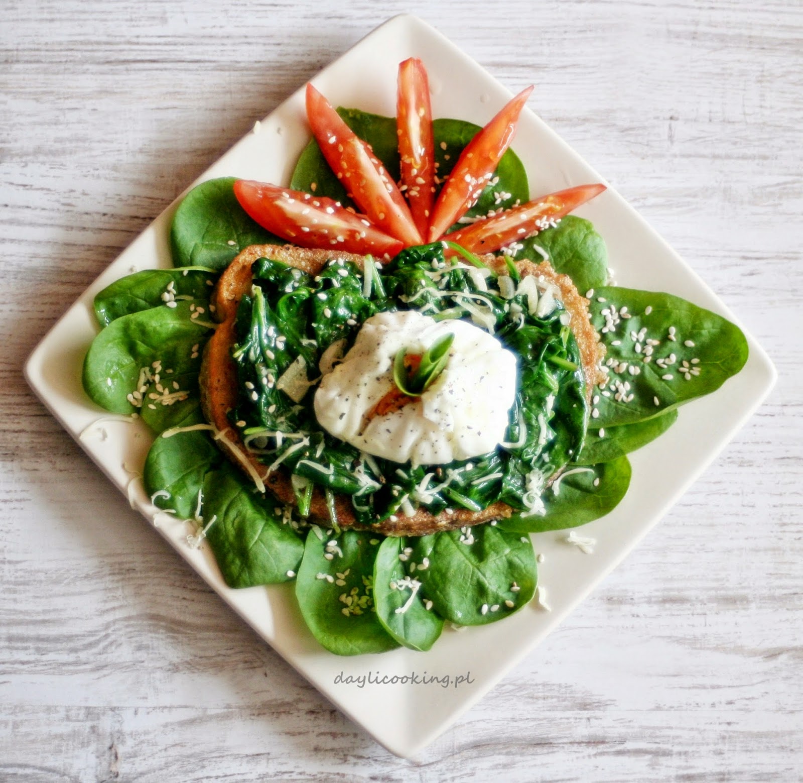 Przepis na grzanki ze szpinakiem i jajkiem