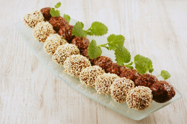 Ciasteczkowe kuleczki czekoladowe z herbatników i płatków owsianych