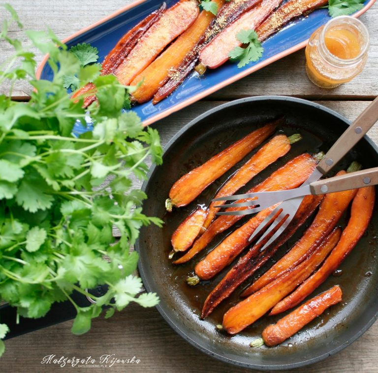 Karmelizowana młoda marchewka z miodem