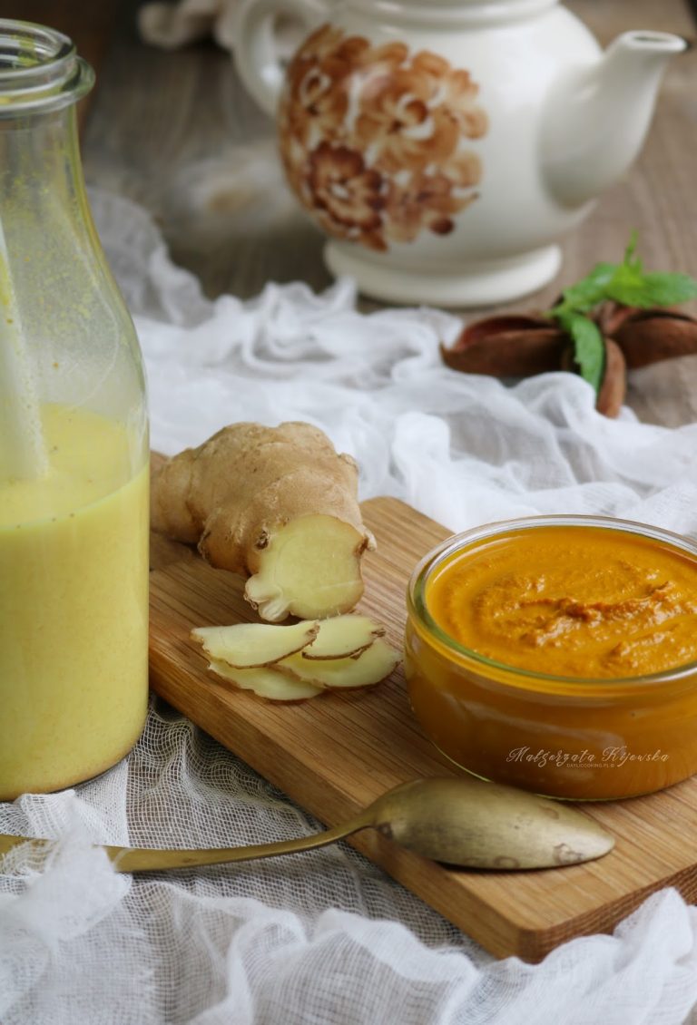 Kurkuma i jej prozdrowotne działanie – pasta z kurkumy i złote mleko