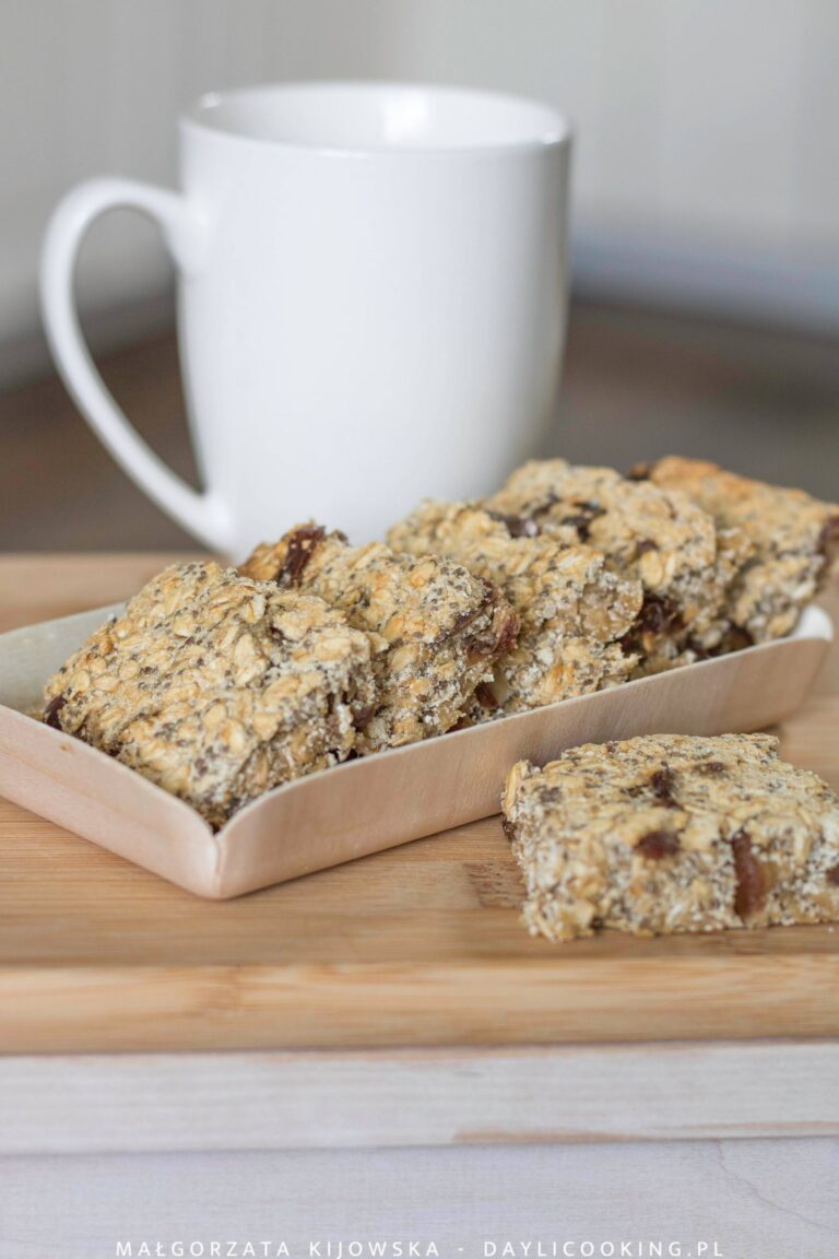 Przepis na ciastka owsiane z daktylami