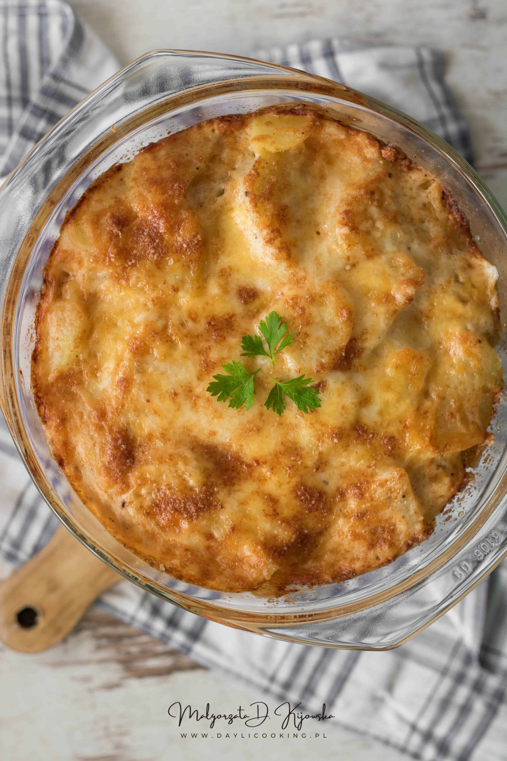 zapiekanka ziemniaczana z koprem włoskim